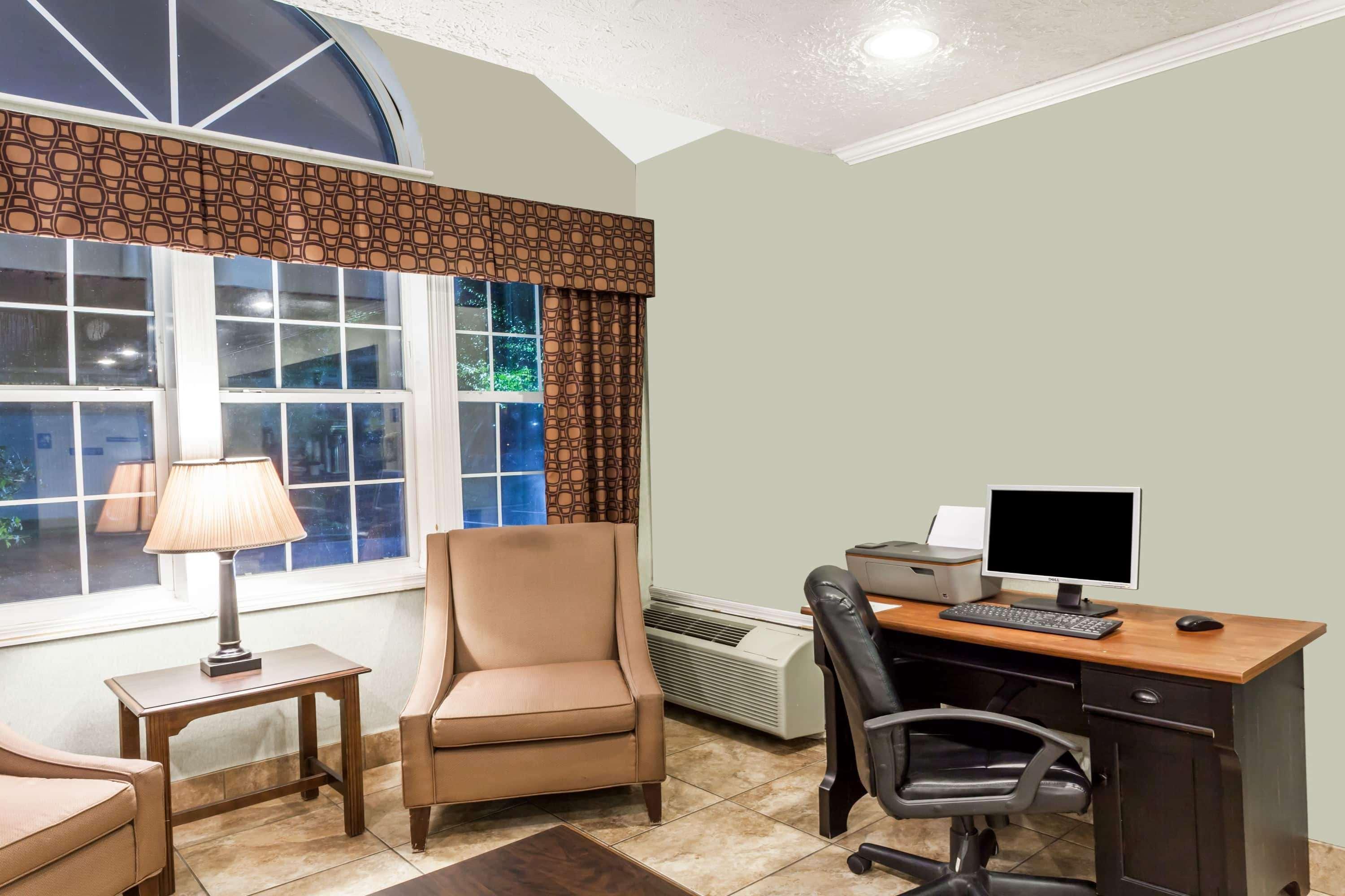 Microtel Inn By Wyndham Wilson Ngoại thất bức ảnh
